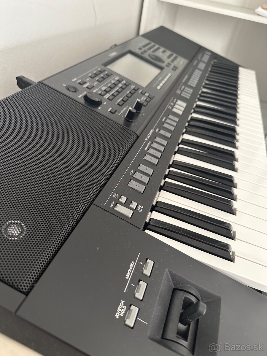 Yamaha psr sx720 NOVÉ