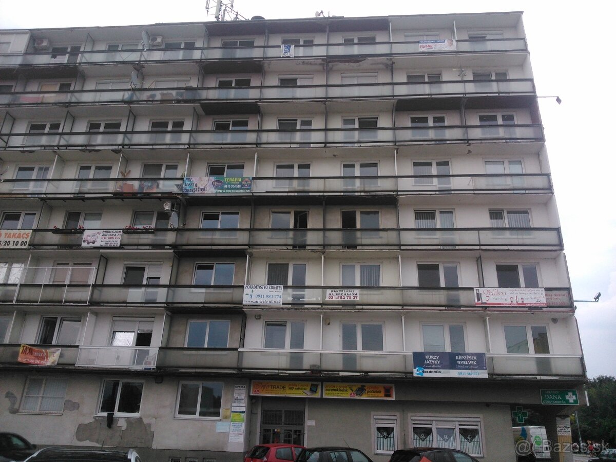 1 izbový byt v centre Dunajskej Stredy na Hlavnej ulice 40