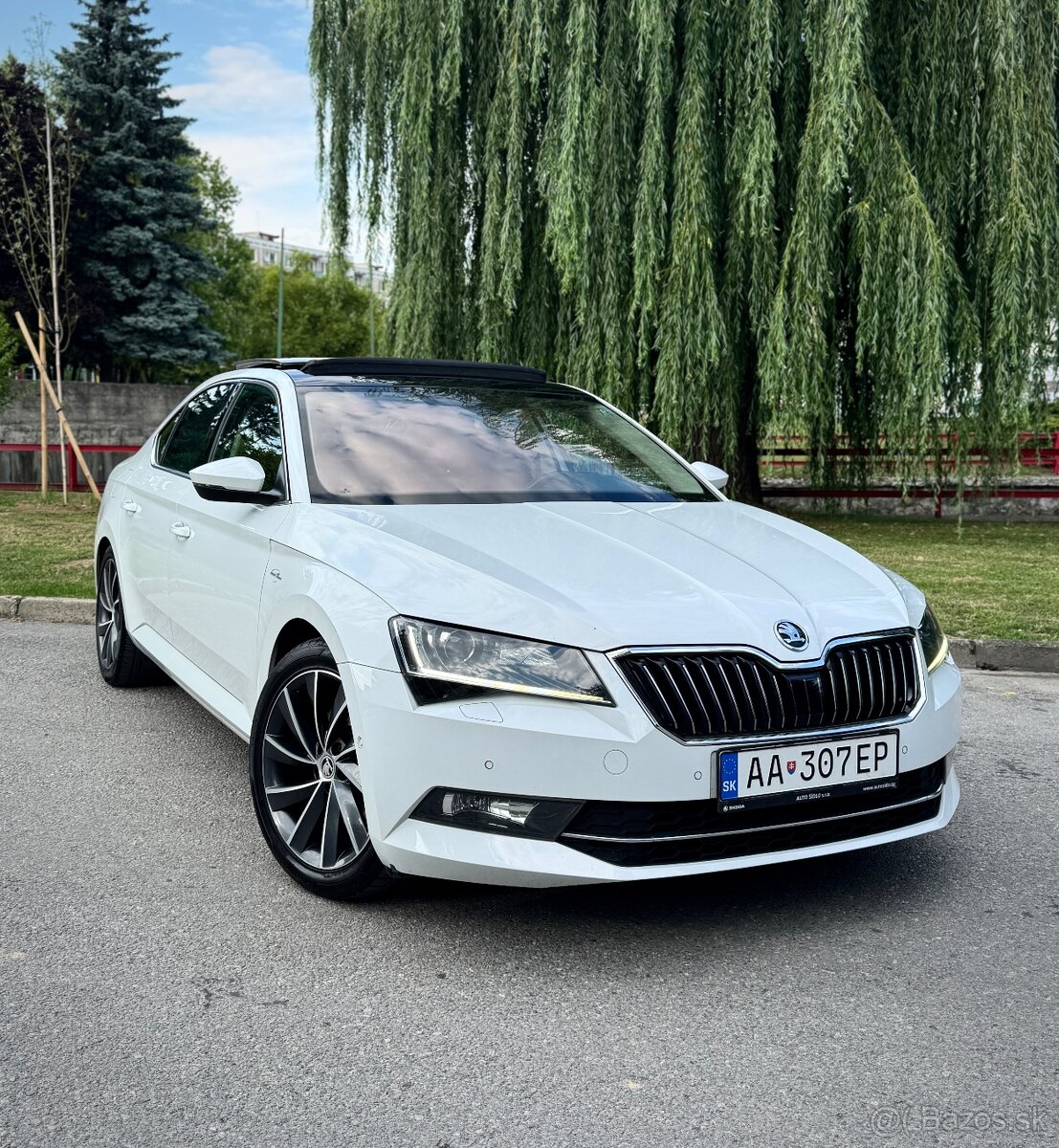 ŠKODA SUPERB 2.0 TDi 4x4 Laurin & Klement