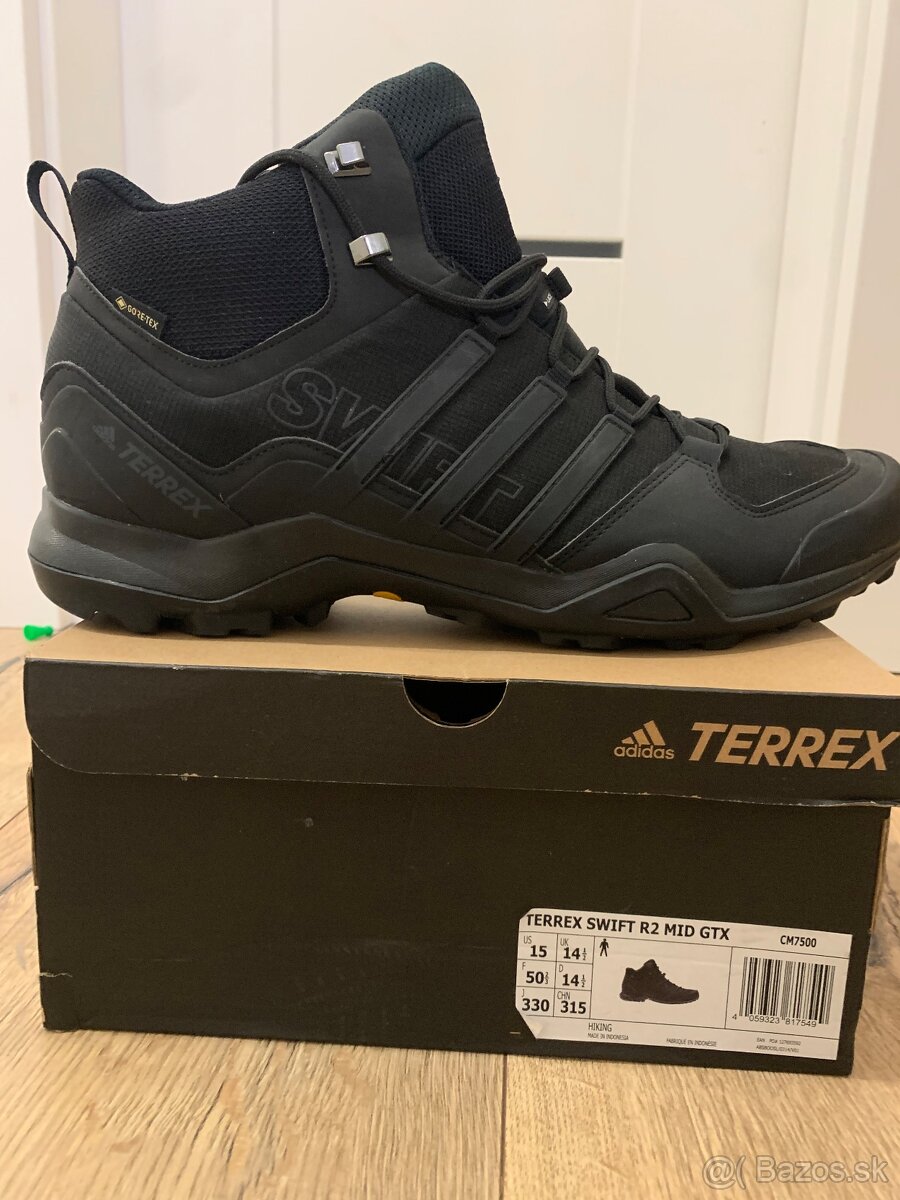 Predam adidas terrex swift