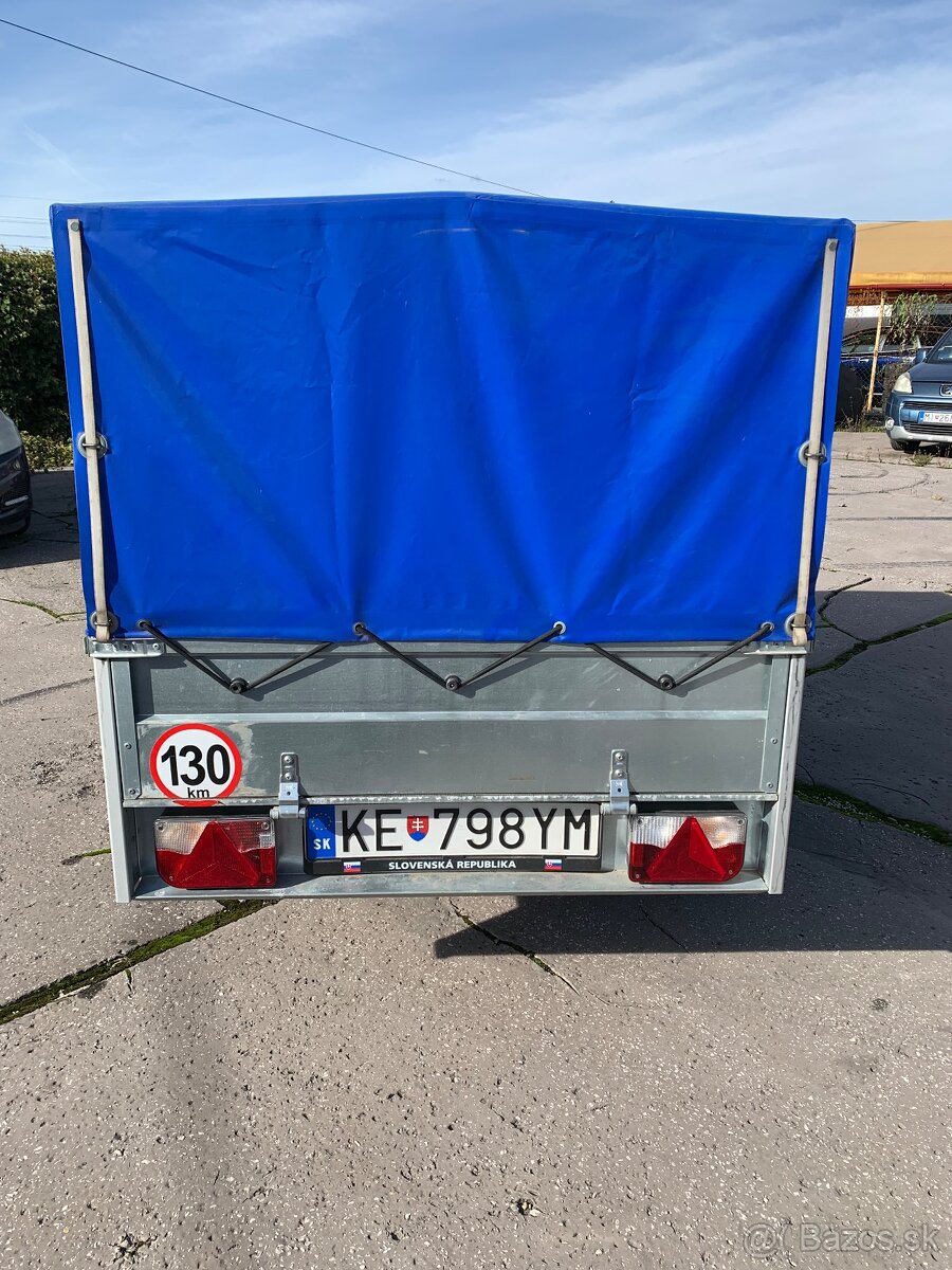 Privesny vozík Agados