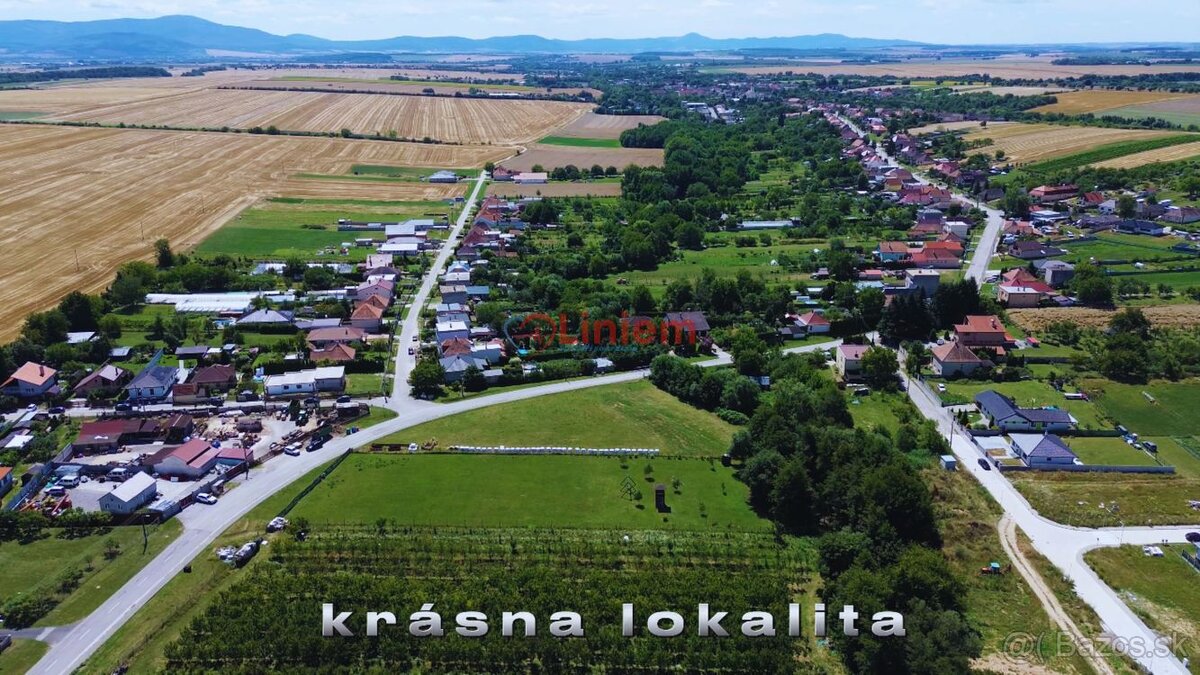 Exkluzívne na predaj pozemok v obci Bojná