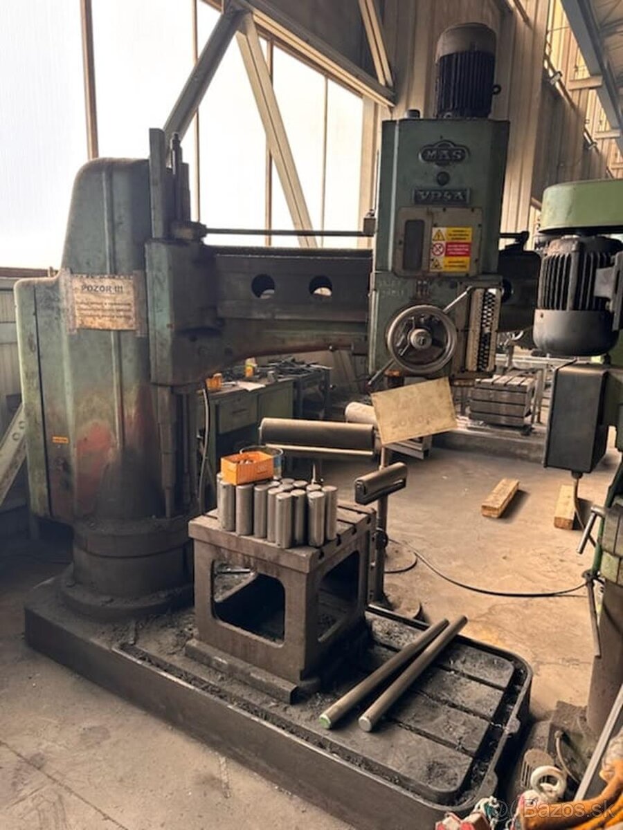 Radiální vrtačka MAS VR 4 A 1961