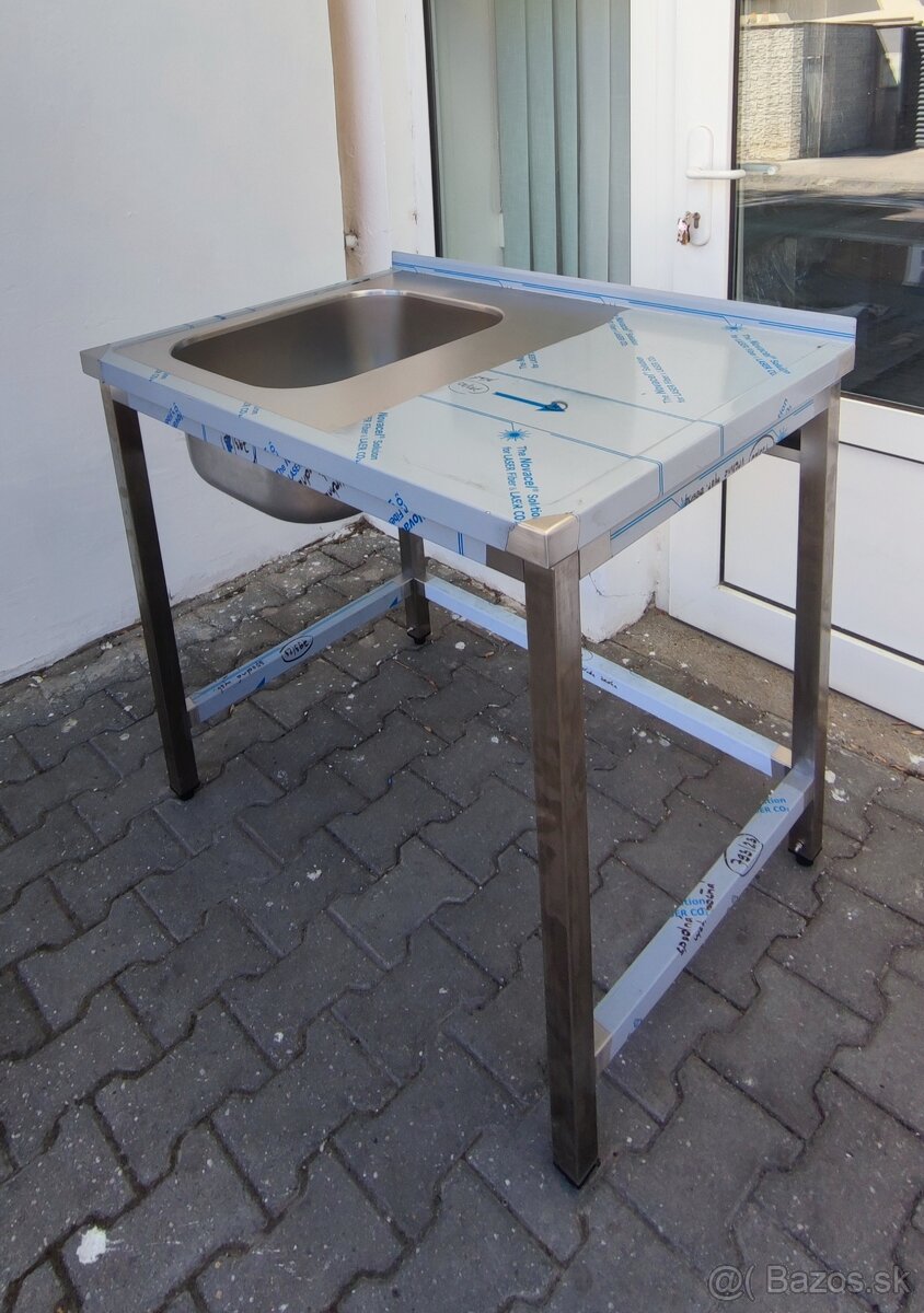 Umývacie stoly, nerezový gastro nábytok