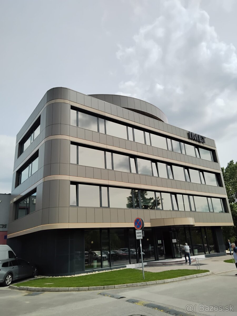 Pracovná ponuka montážny pracovník