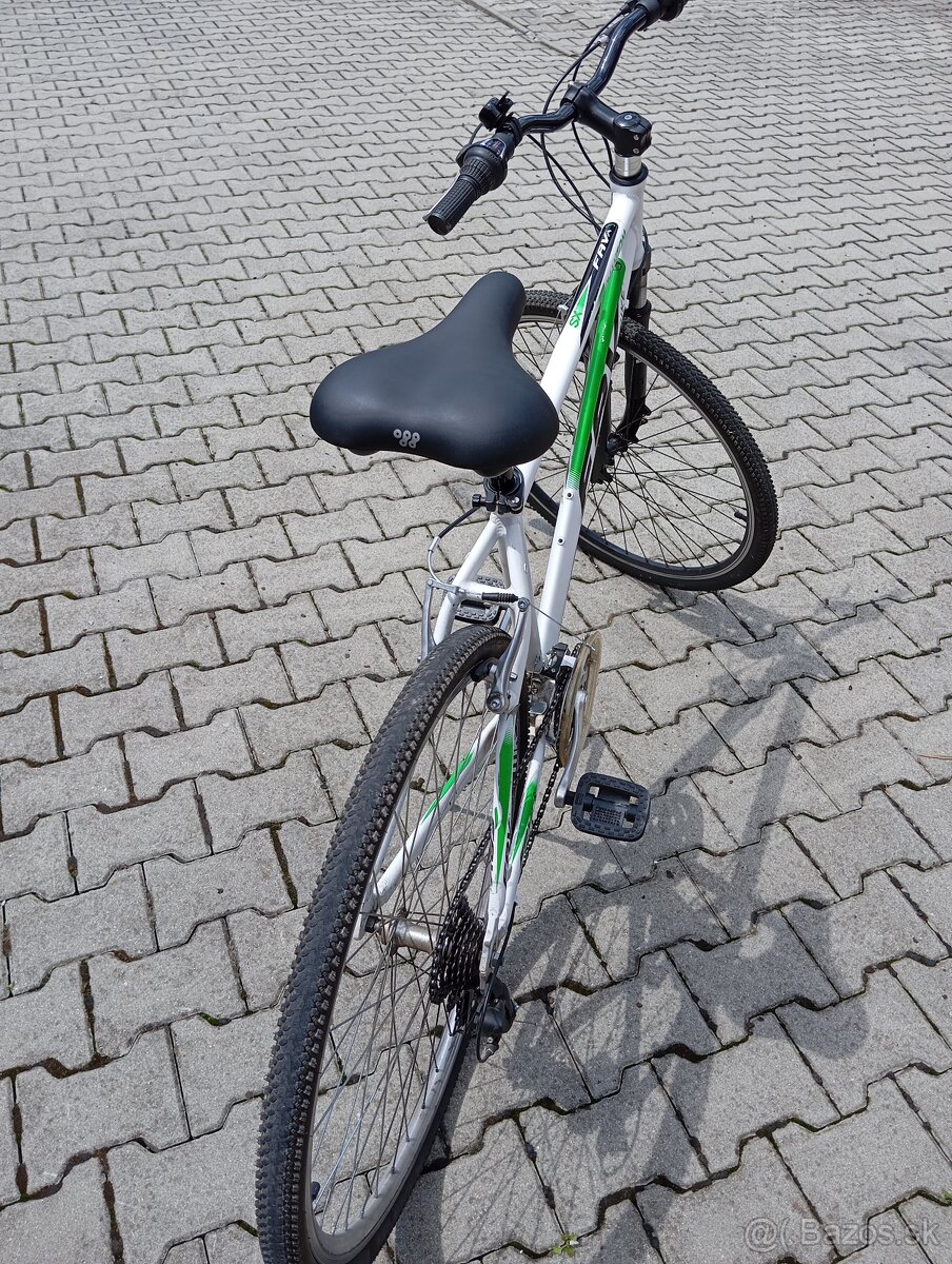 Crossovy Bicykel FAV PHANTOM