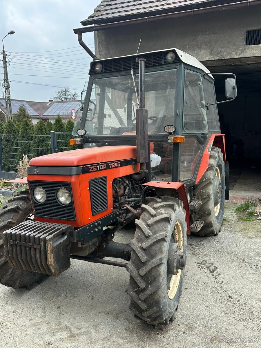 Traktor Zetor 7245, r.v.1990, první majitel, zachovalý stav