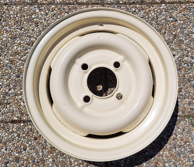 PLECH. DISK R15 4x130 - ŠKODA, PRÍVESNÝ VOZIK