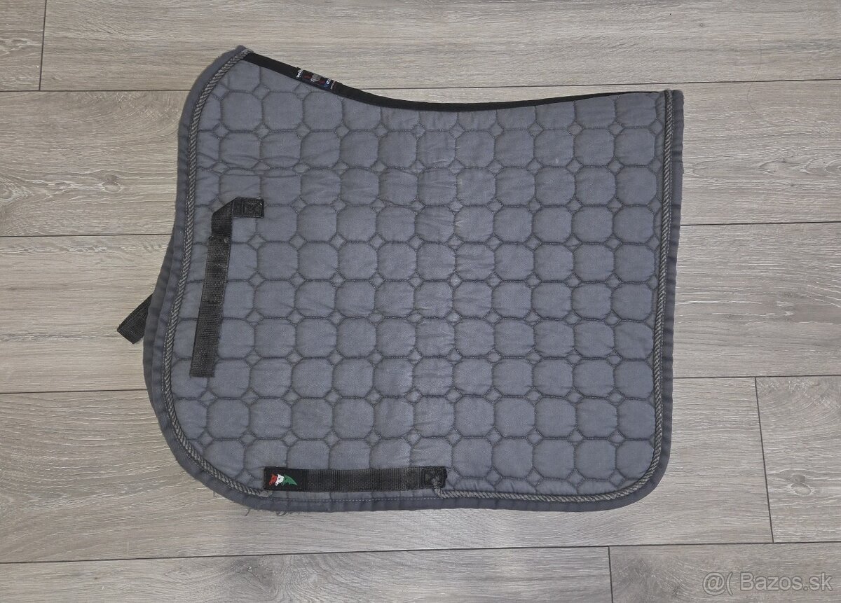 Drezúrna podsedlovka Equiline