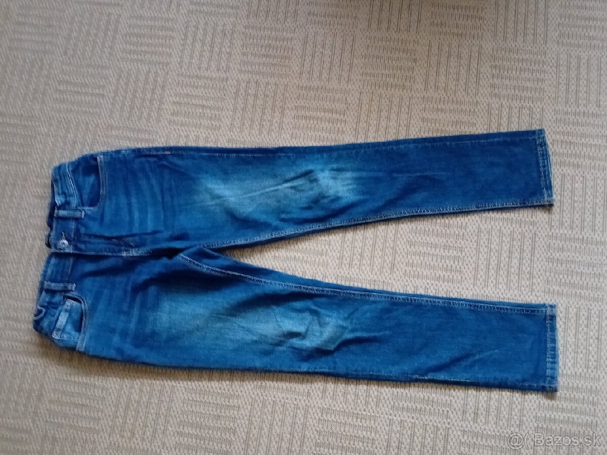 Detské rifle 164, modré, zachovalé, cena 5 €