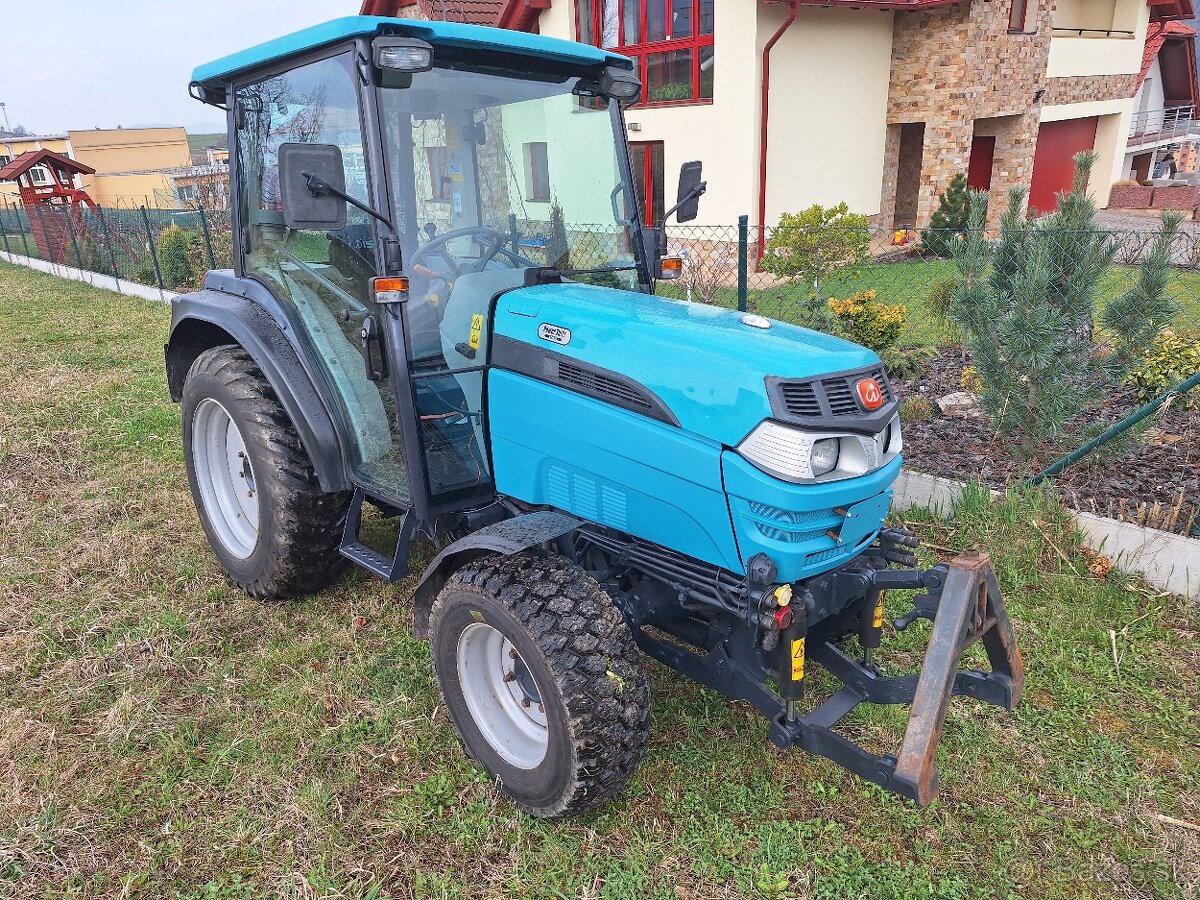 Traktor Iseki Tg 5470
