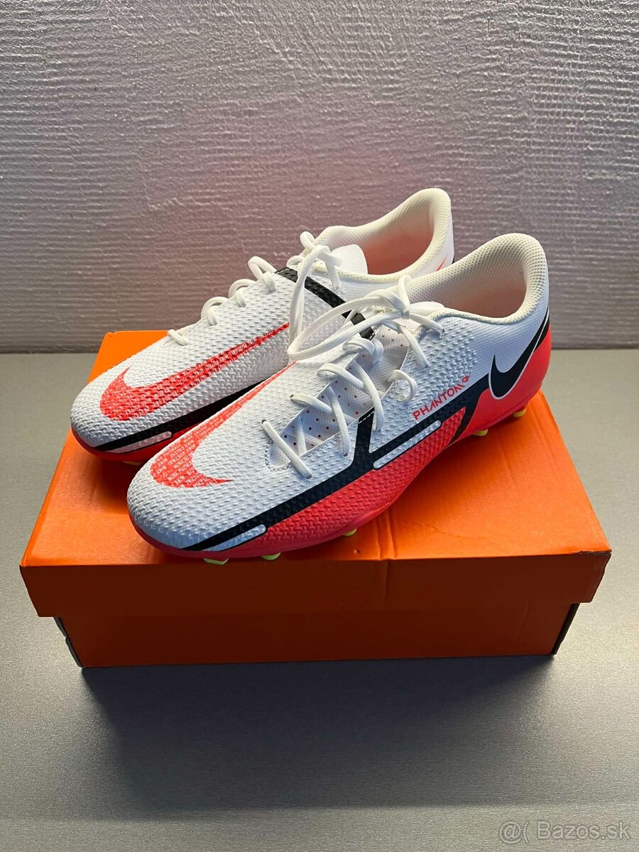 Predam nové kopačky Nike Phantom GT2 CLUB FG/MG