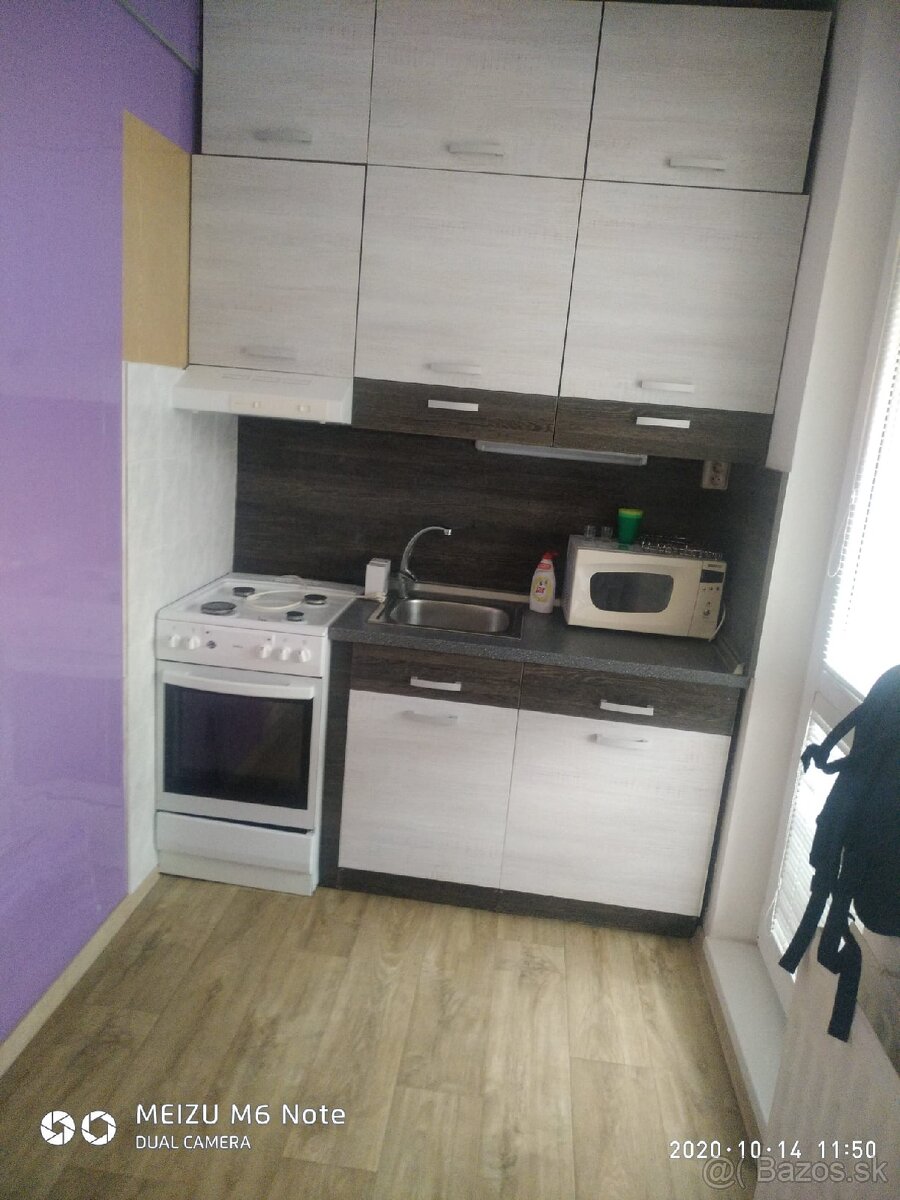 Prenájom 2 izbový byt