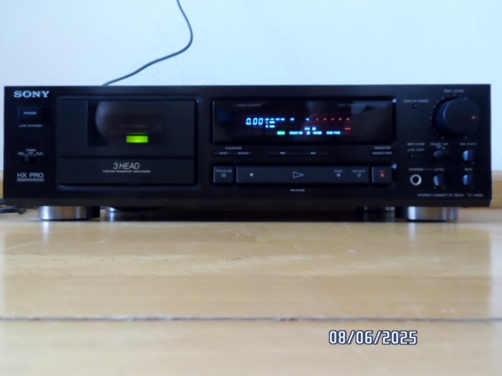Kazetový magnetofon SONY TC K-620