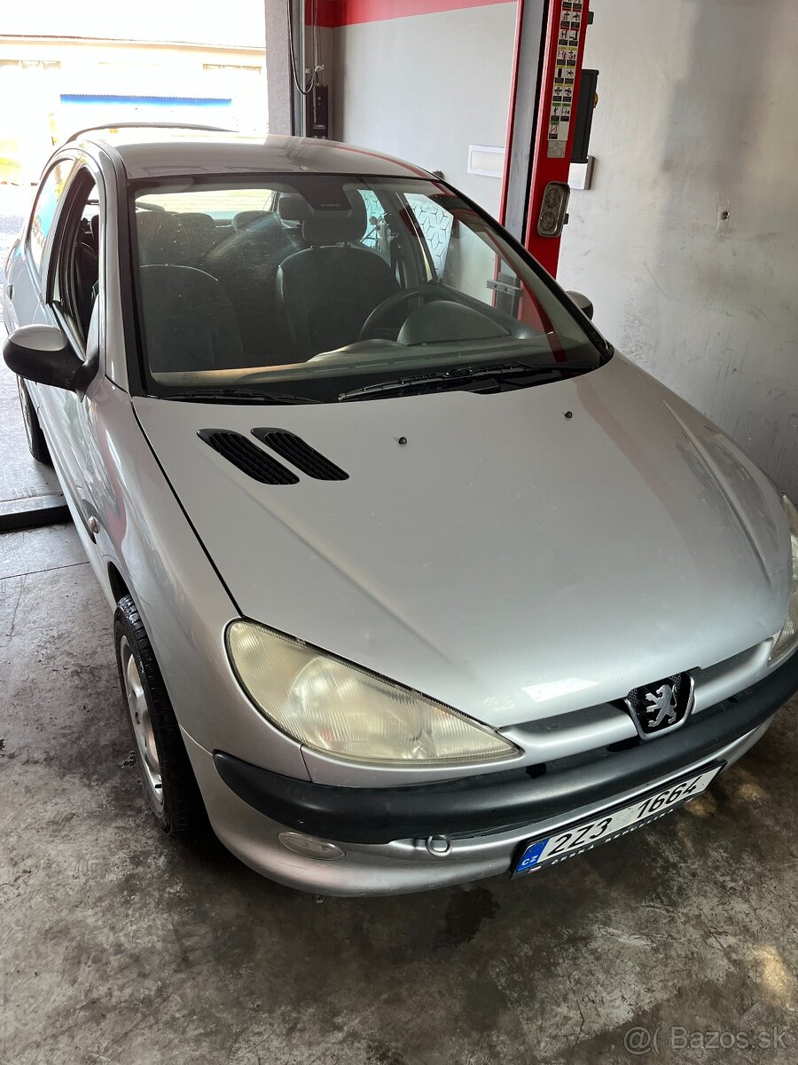 Peugeot 206 1.4 KFW - diely