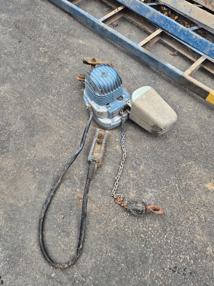 Demag- reťazový kladkostroj