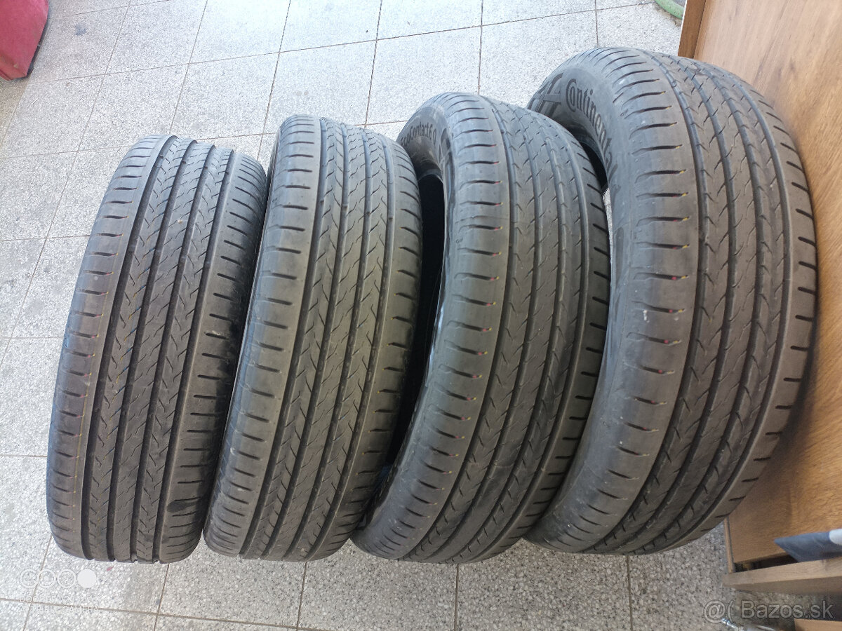 Continental 215/60/R18