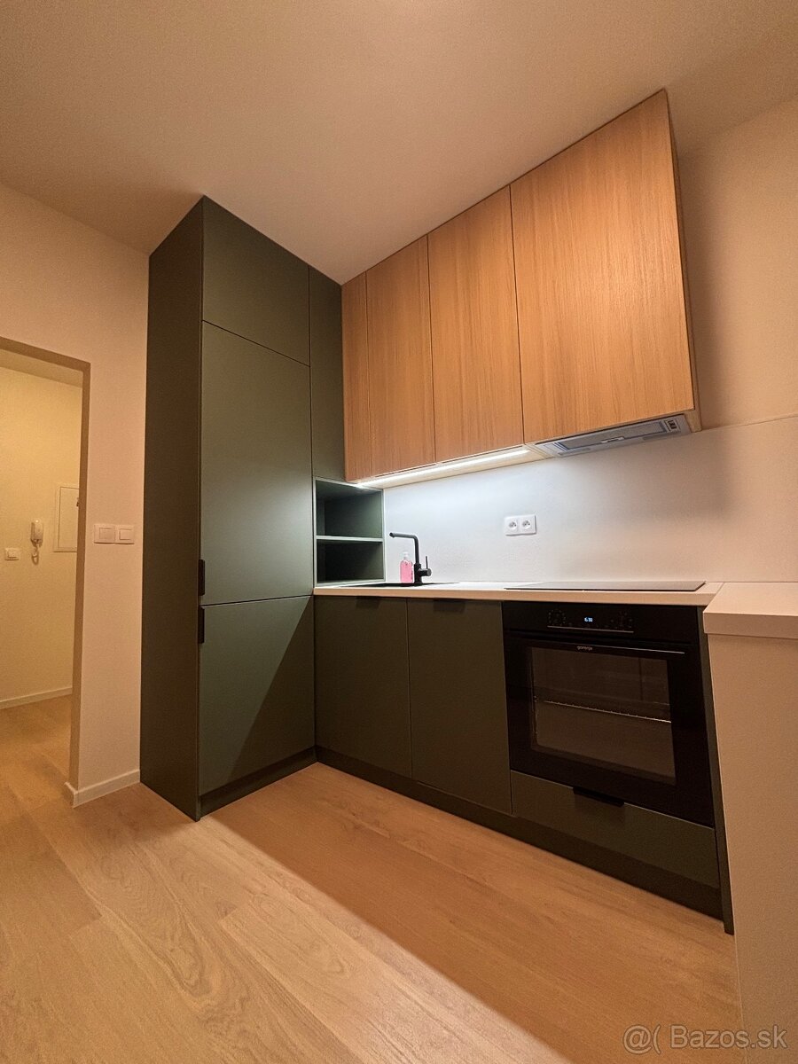 Nový 1,5 izbový byt s balkónom