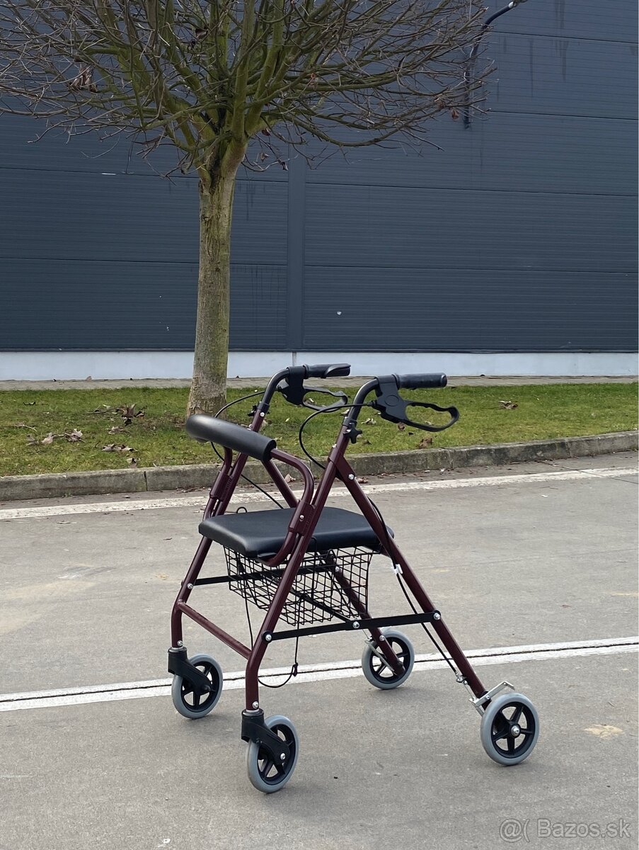 Chodítko/rolátor štvorkolesový