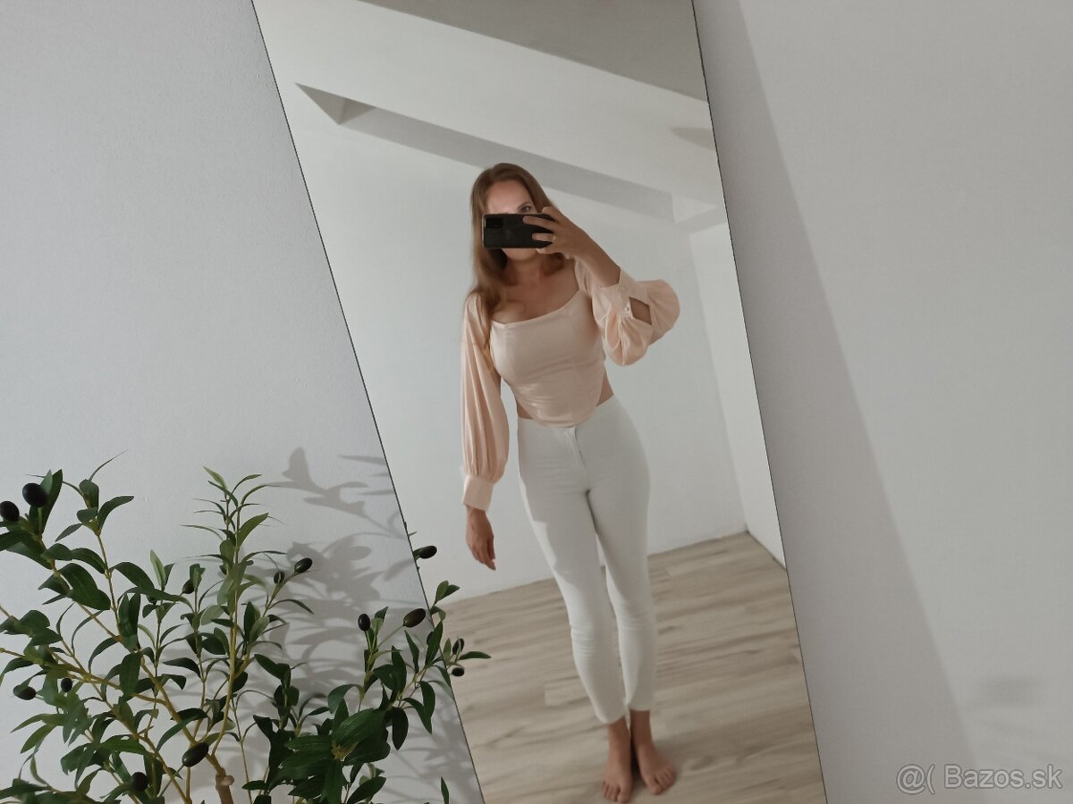 Marhuľový saténový top 🧡