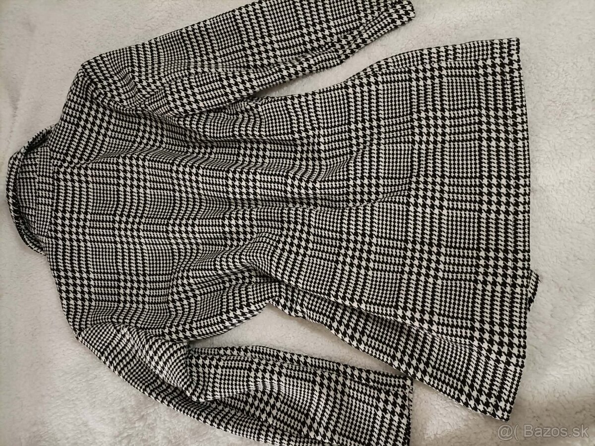 kabát dámsky 36/38