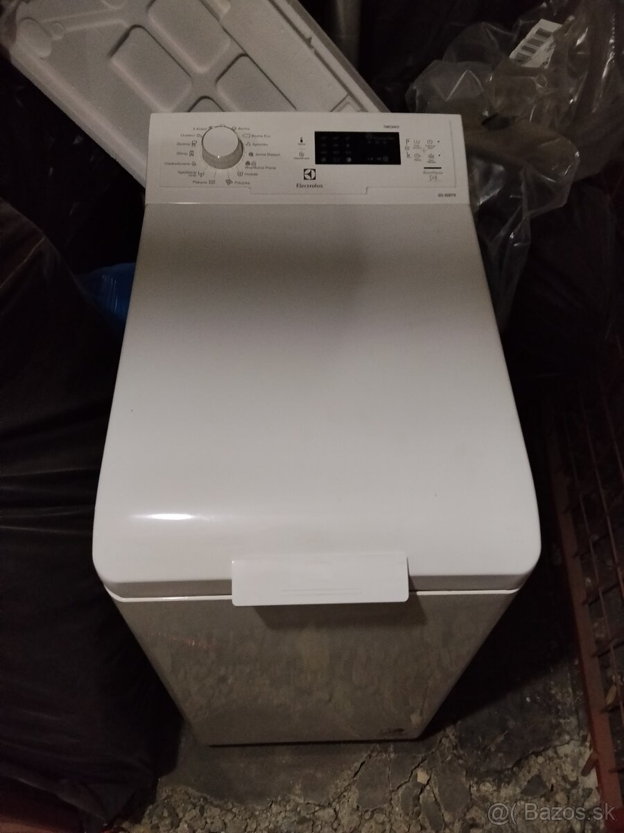 Práčka Elektrolux 6kg800RPM