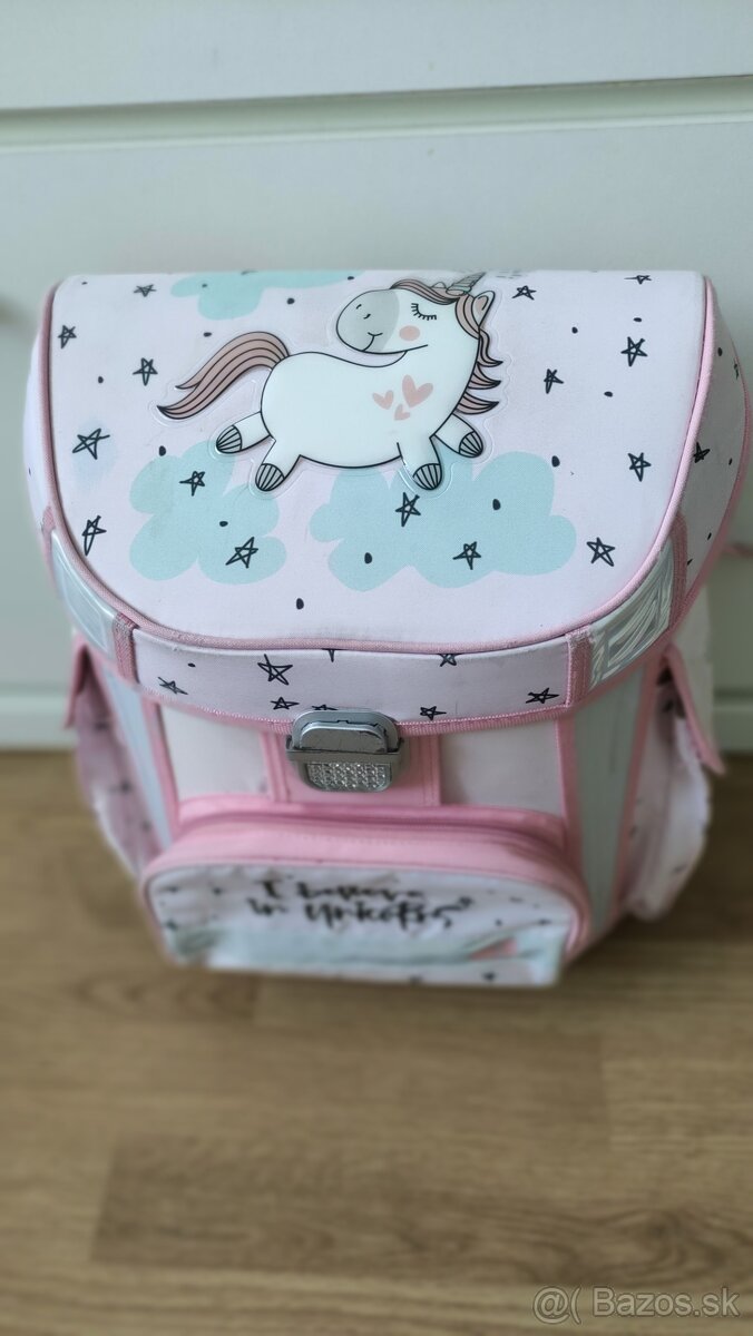 Školská taška pre dievča