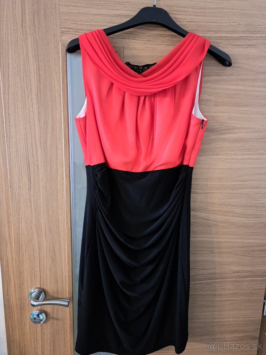 Červeno- čierne krátke šaty
