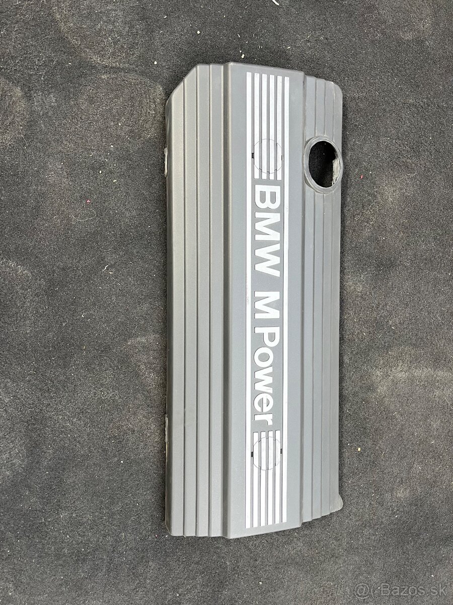 Kryt Motora E36 M3 S50