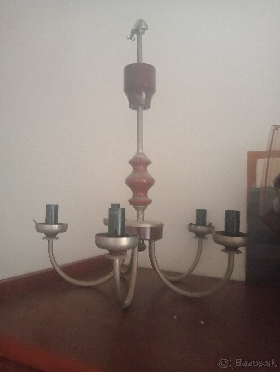 Lustre