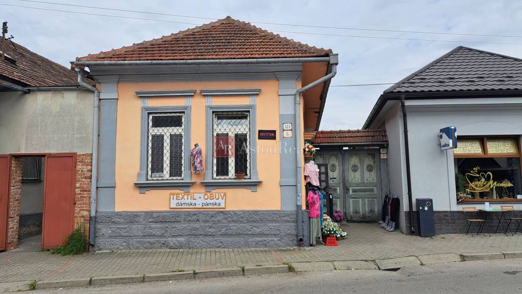 ZNÍŽENÁ CENA-PREDAJ- Dom na podnikateľské účely, J. Jančeka