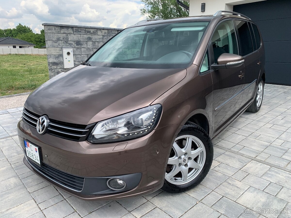 Volkswagen Touran 1.4TSi, Automat, 7 miestny