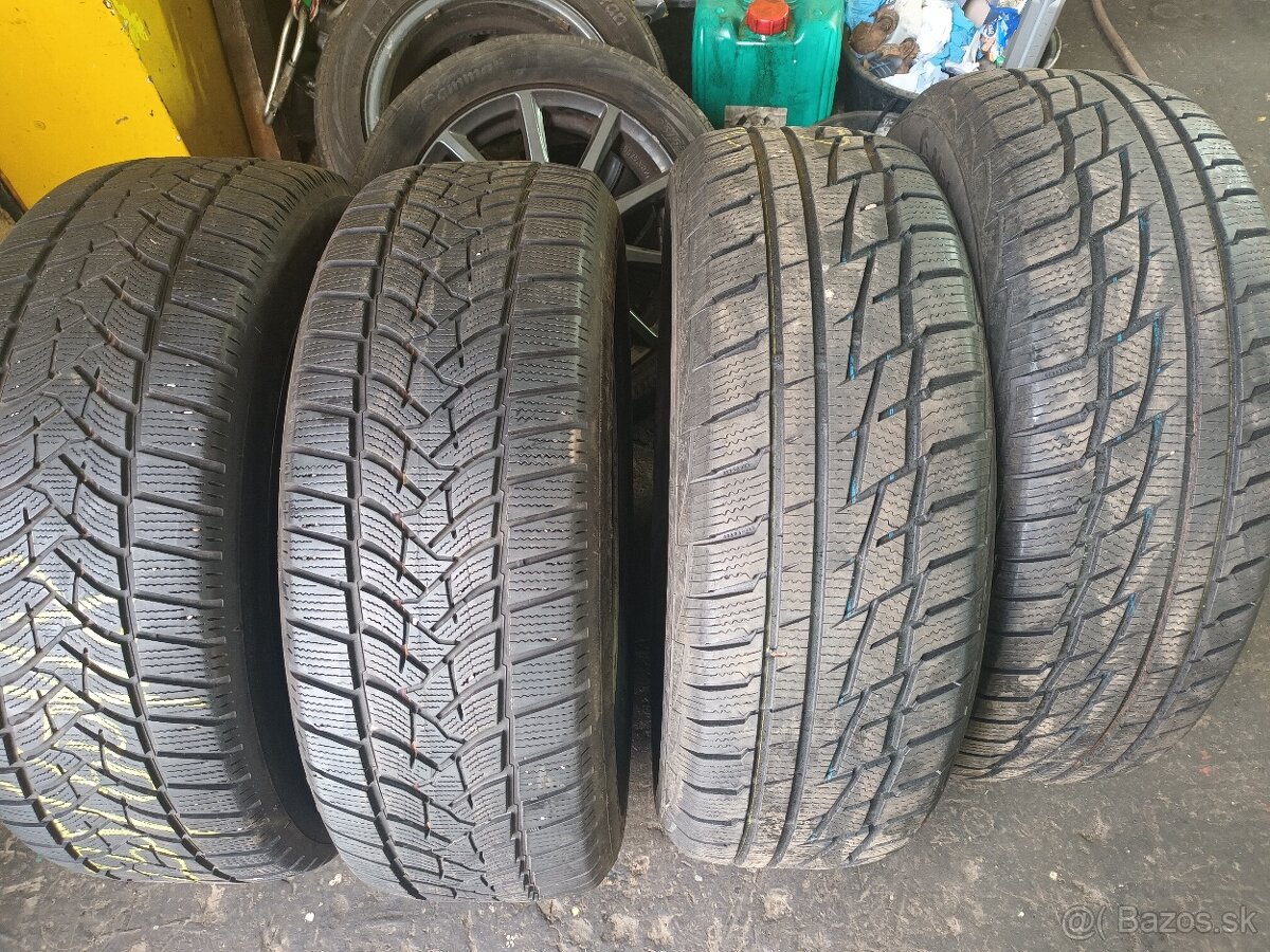 Predám zimné pneumatiky 235/60r18