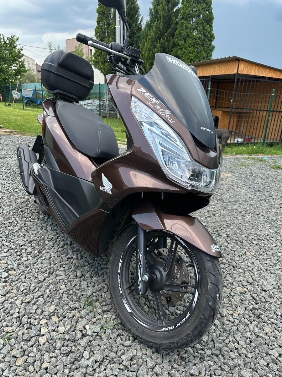 Honda PCX 125 – TOP STAV –