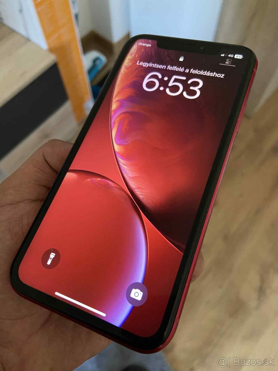 iphone xr 64gb