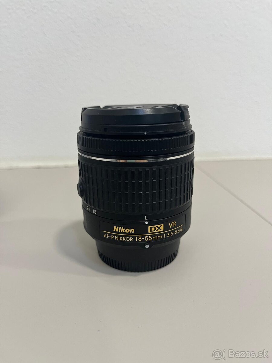 Objektív Nikon