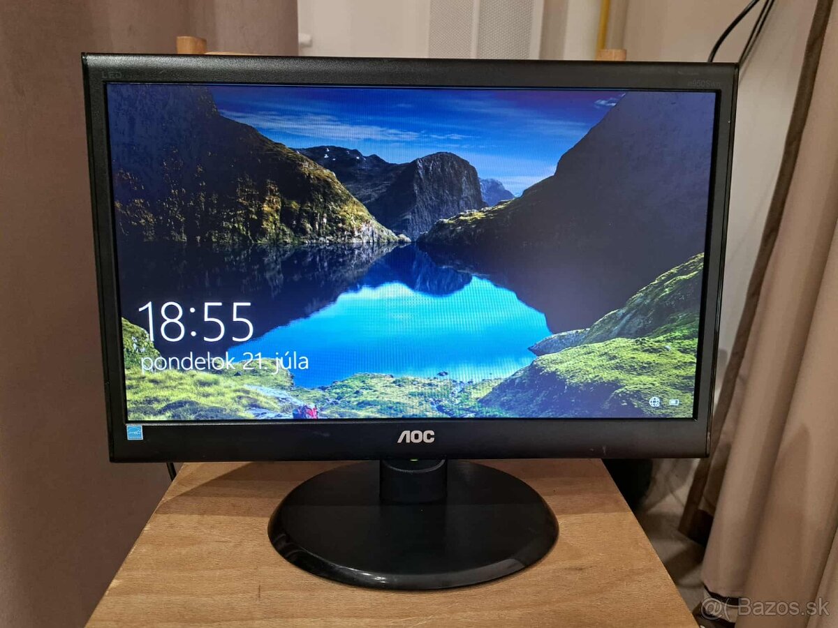LCD monitor ASUS VW222U 22 palcov