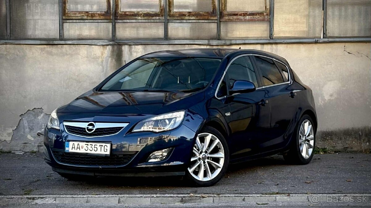 Opel Astra 1.7 CDTI Sport Line – TOP stav, možná výmena