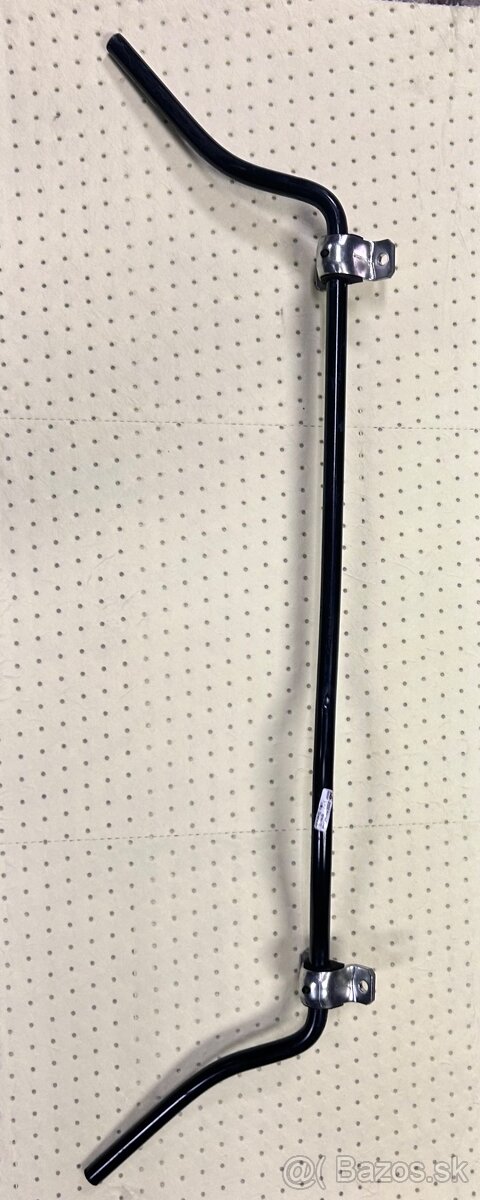 Lada niva  stabilizator