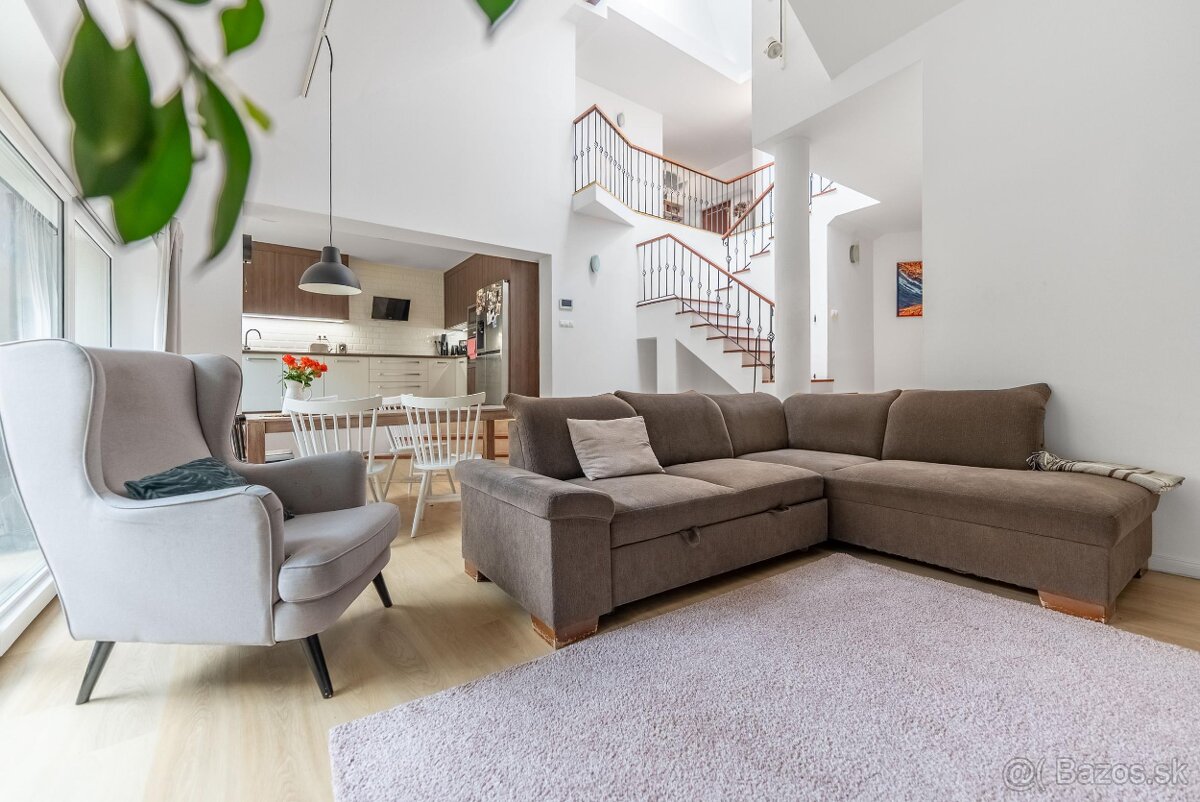 Predaj jedinečného rodinného domu v srdci Trnavy – za histor