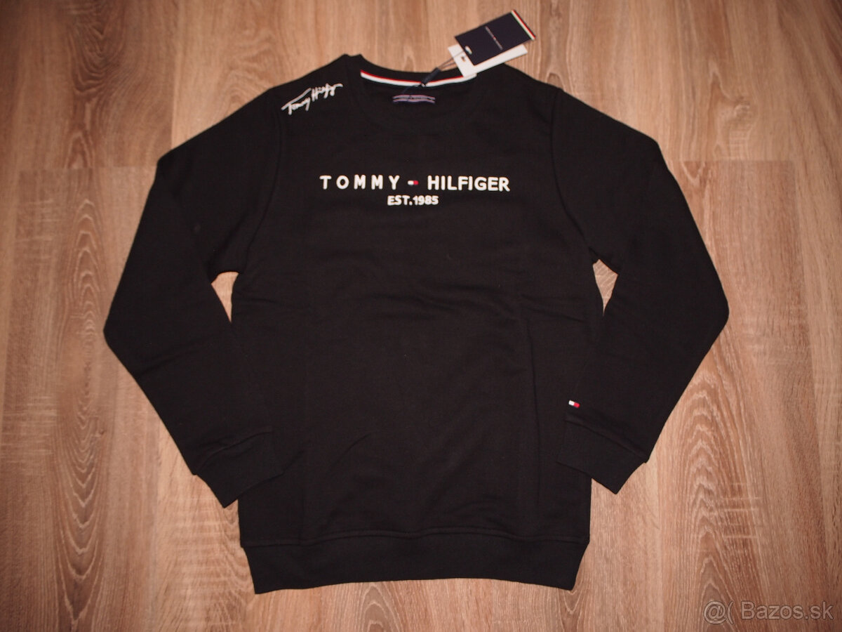 Tommy Hilfiger dámska mikina čierna S