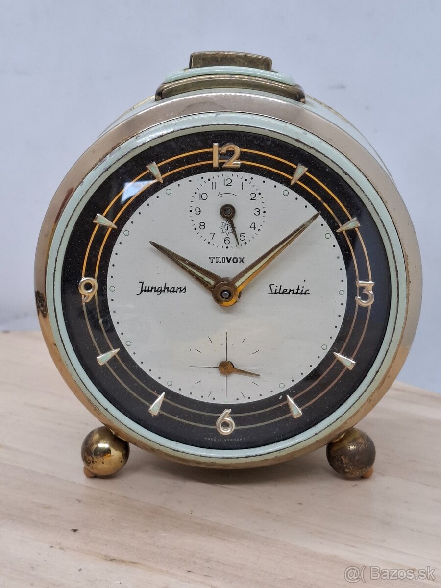 Predám funkčný budík JUNGHANS Trivox s predzvánaním 24 €