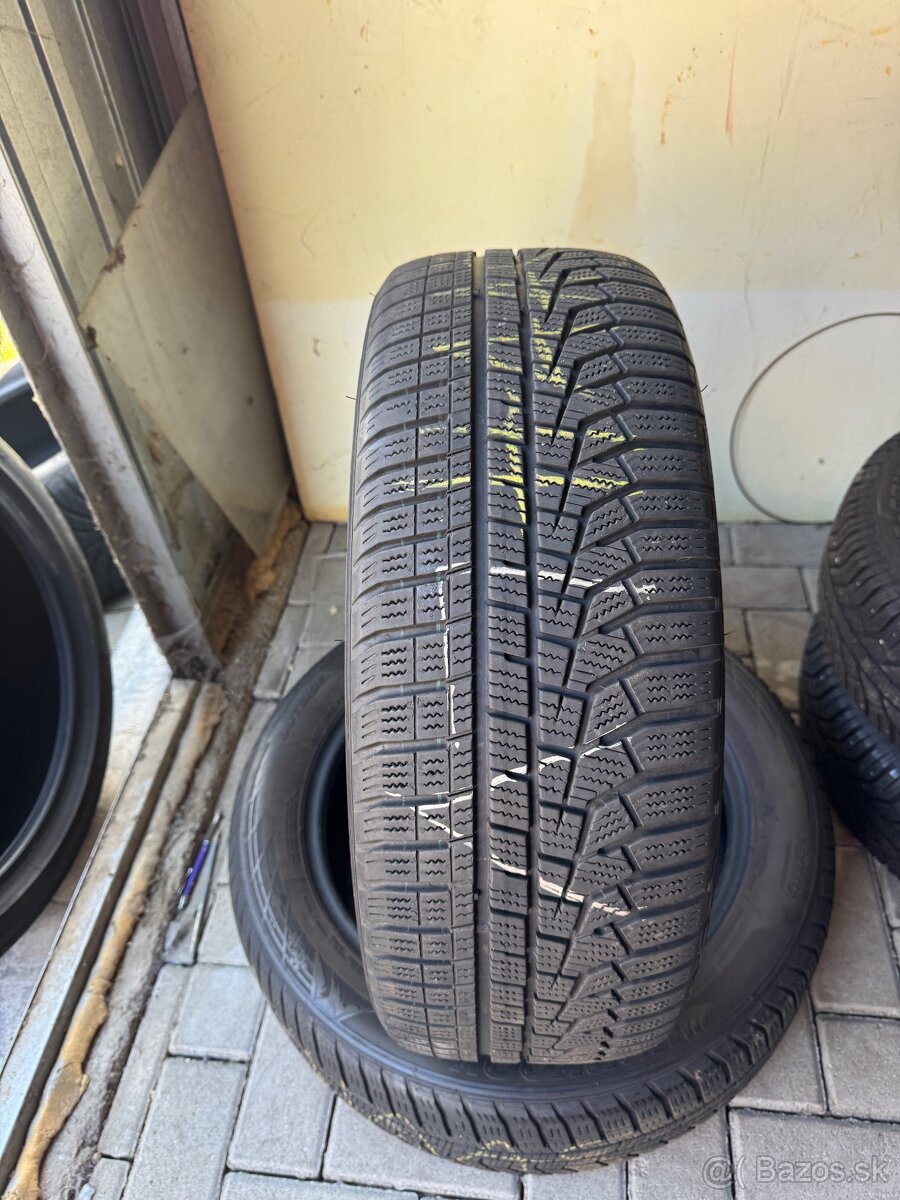 205/55R17 Hankook