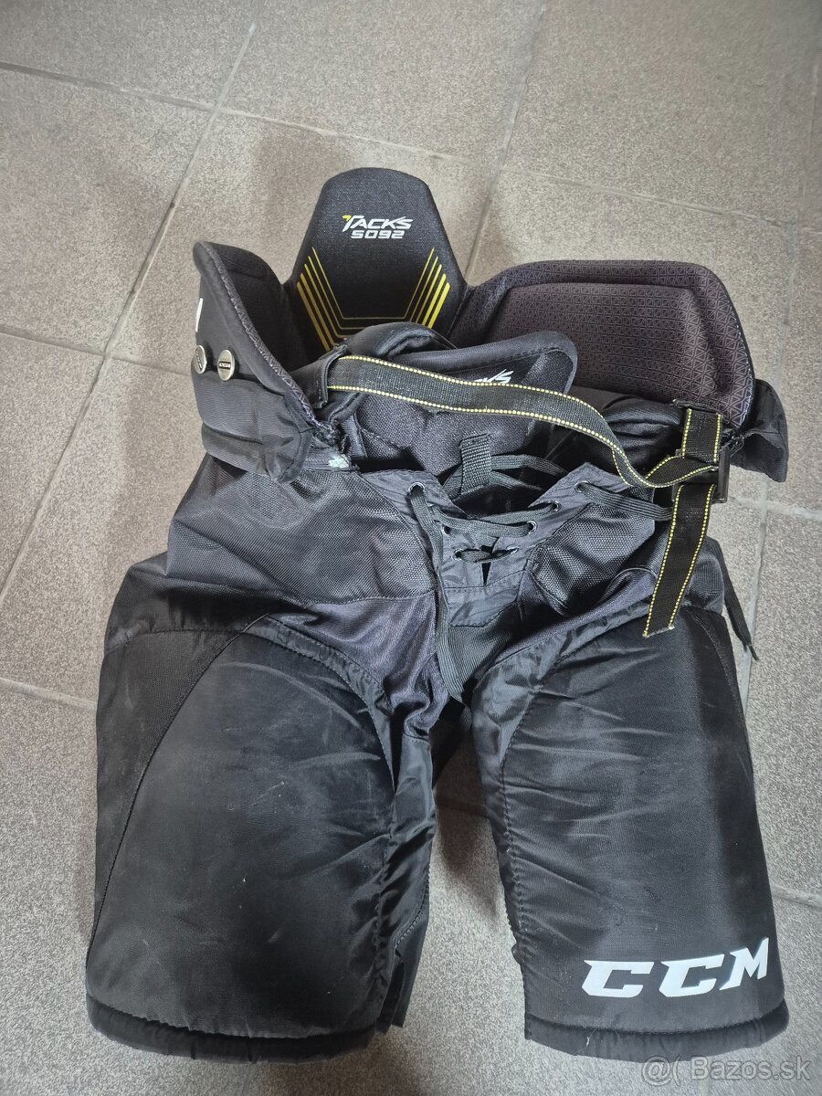 Hokejove gate CCM Tacks 5092