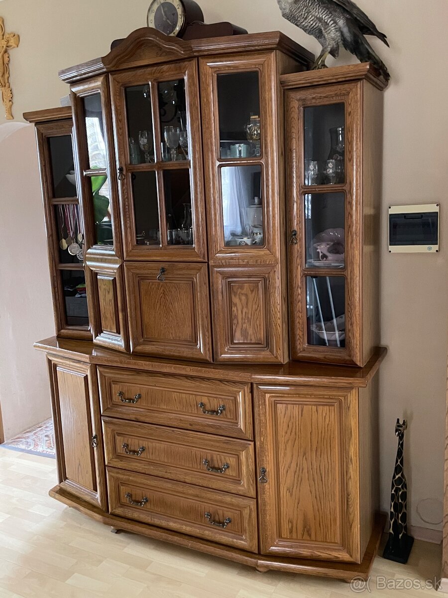 masívne komody SET