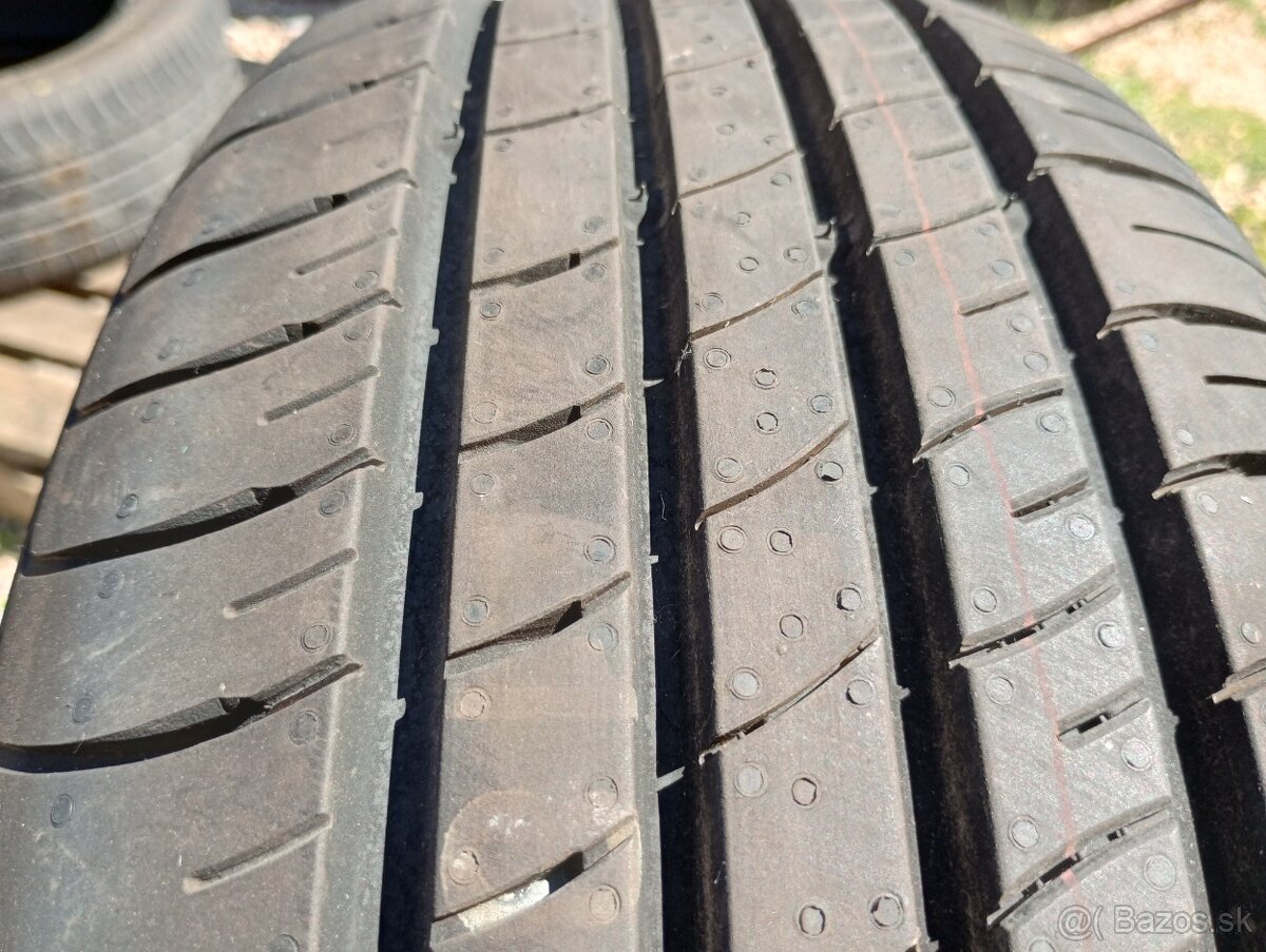 Predam 4ks pneu 185/55/r15 letne 86H Kumho