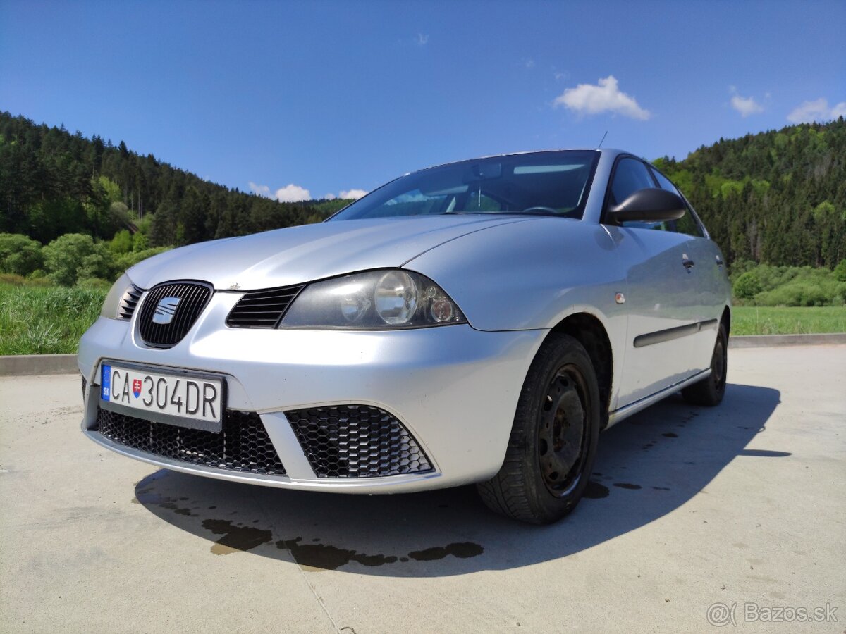Na predaj: SEAT Ibiza 1.2 benzín, r.v. 2008 – spoľahlivý hat