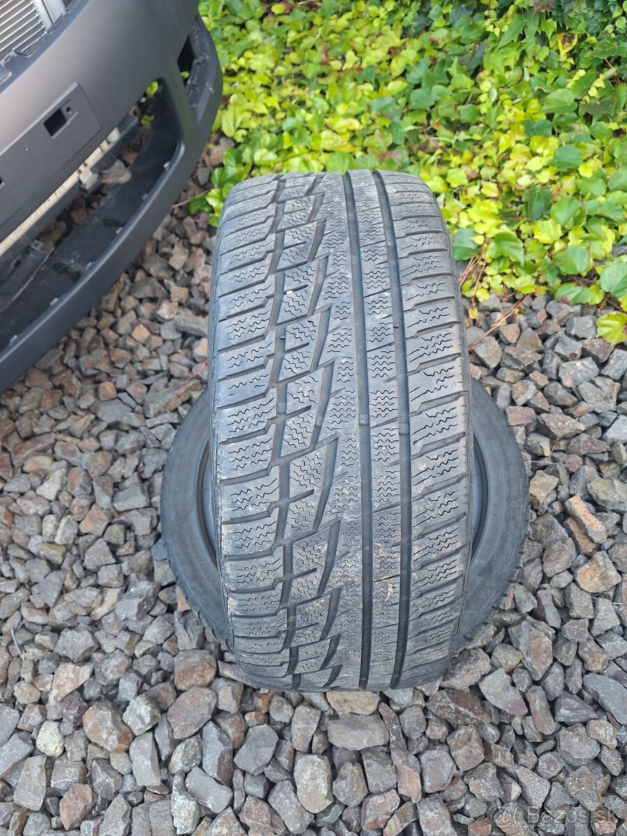 225/45R17