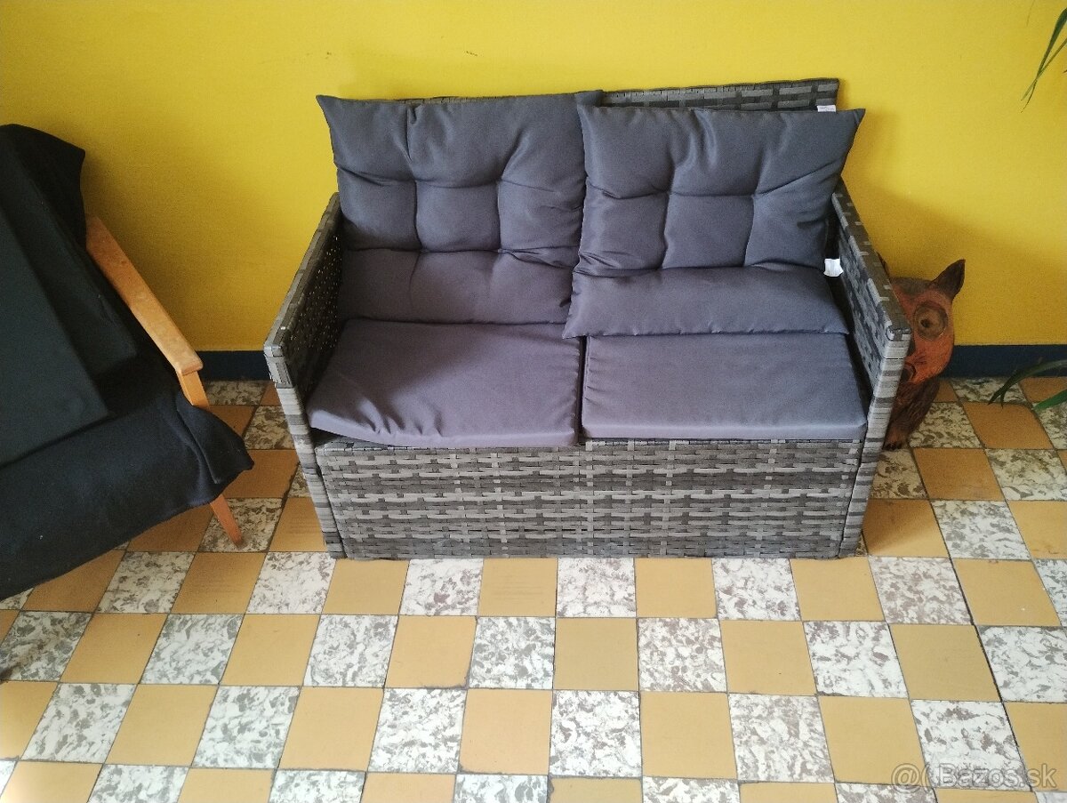 Ratanovà sedačka