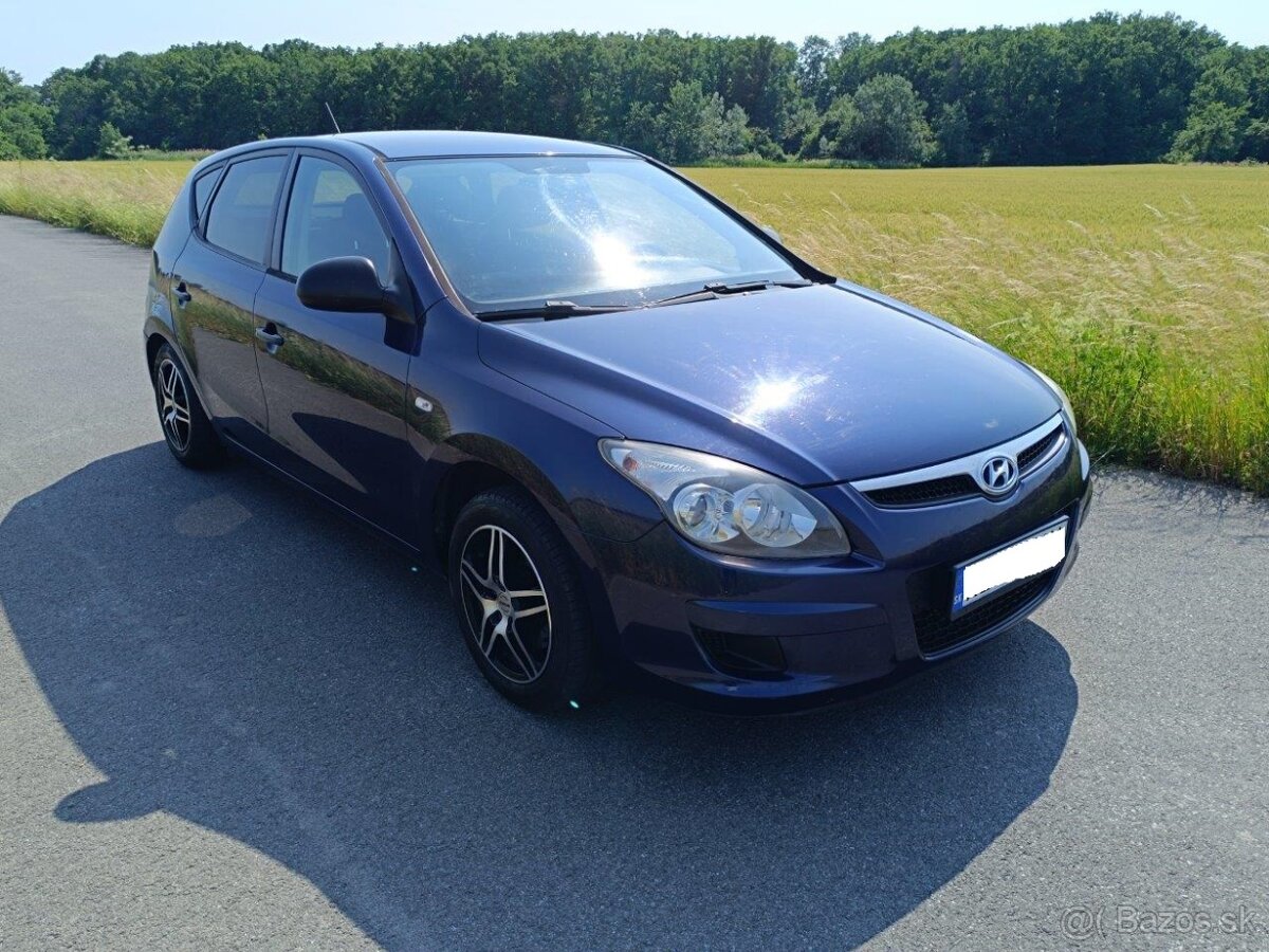 Hyundai I30, 1.4 benzín, r.2010, dobrý stav